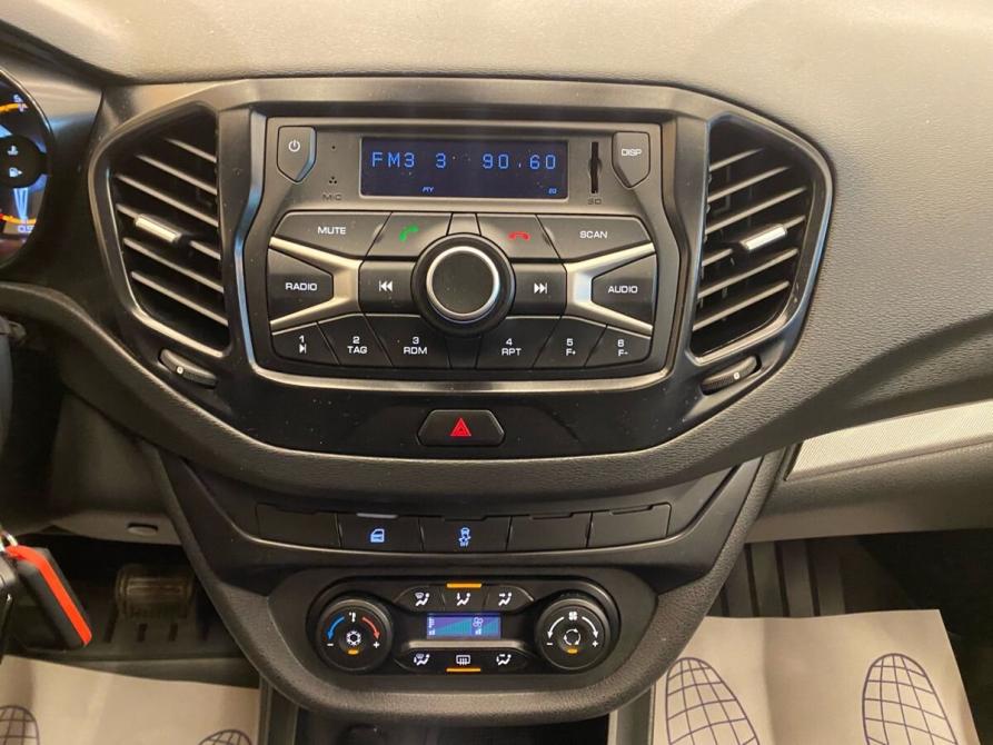 Lada (ВАЗ) Vesta I Санкт-Петербург  - изображение 12