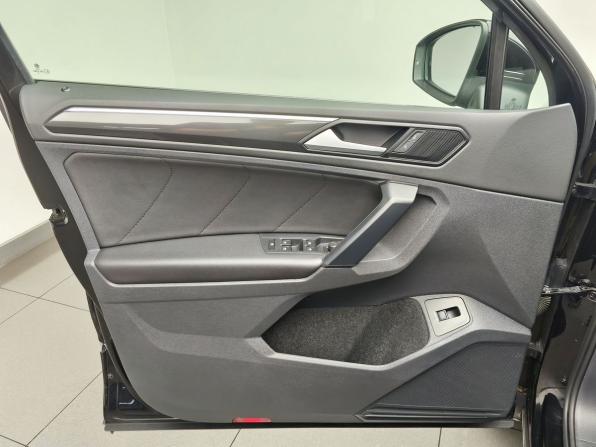 Volkswagen Tiguan II с пробегом 2020 года, цена 3 698 000 рублей, 68878 км, внедорожник, Автокод Объявления