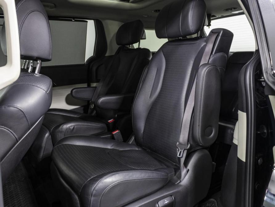 Kia Carnival IV Москва  - изображение 13