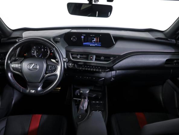 Lexus UX I с пробегом 2019 года, цена 2 900 000 рублей, 115095 км, внедорожник, Автокод Объявления
