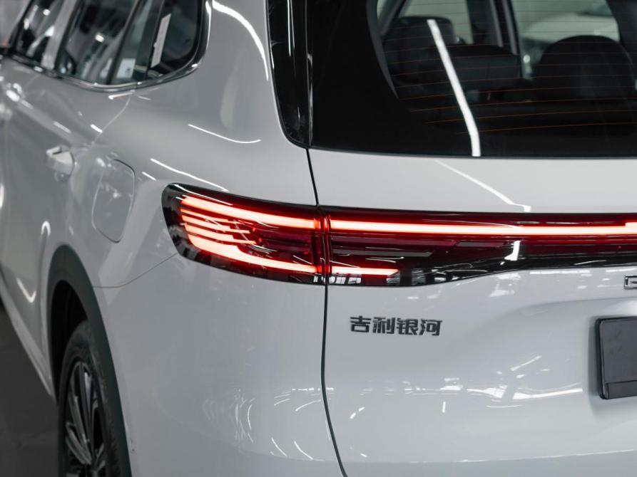 Geely Galaxy Starship 7 Москва  - изображение 28