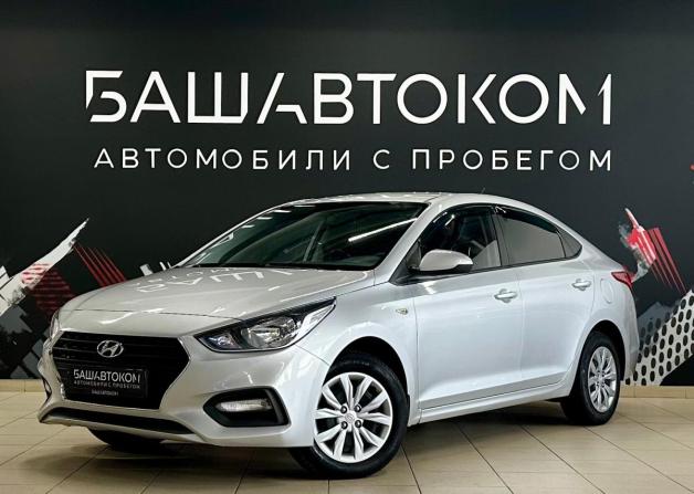 Hyundai Solaris II с пробегом 2020 года, цена 1 370 000 рублей, 137800 км, седан, Автокод Объявления