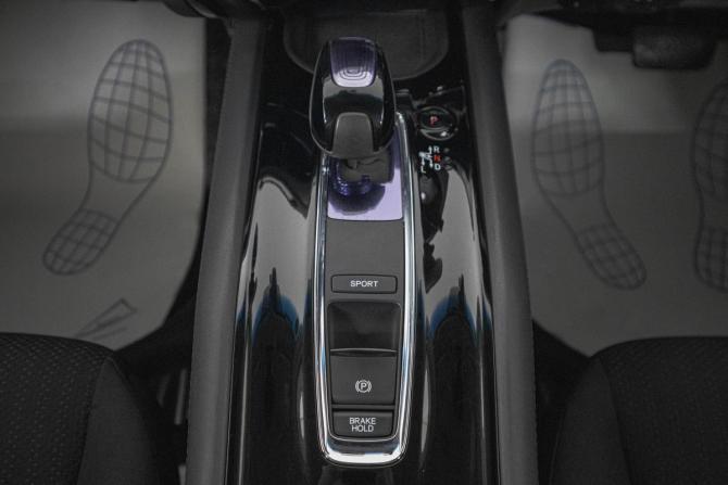 Honda Vezel I с пробегом 2014 года, цена 1 359 000 рублей, 159000 км, внедорожник, Автокод Объявления