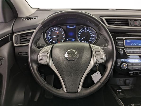 Nissan Qashqai II с пробегом 2018 года, цена 1 765 000 рублей, 21880 км, внедорожник, Автокод Объявления