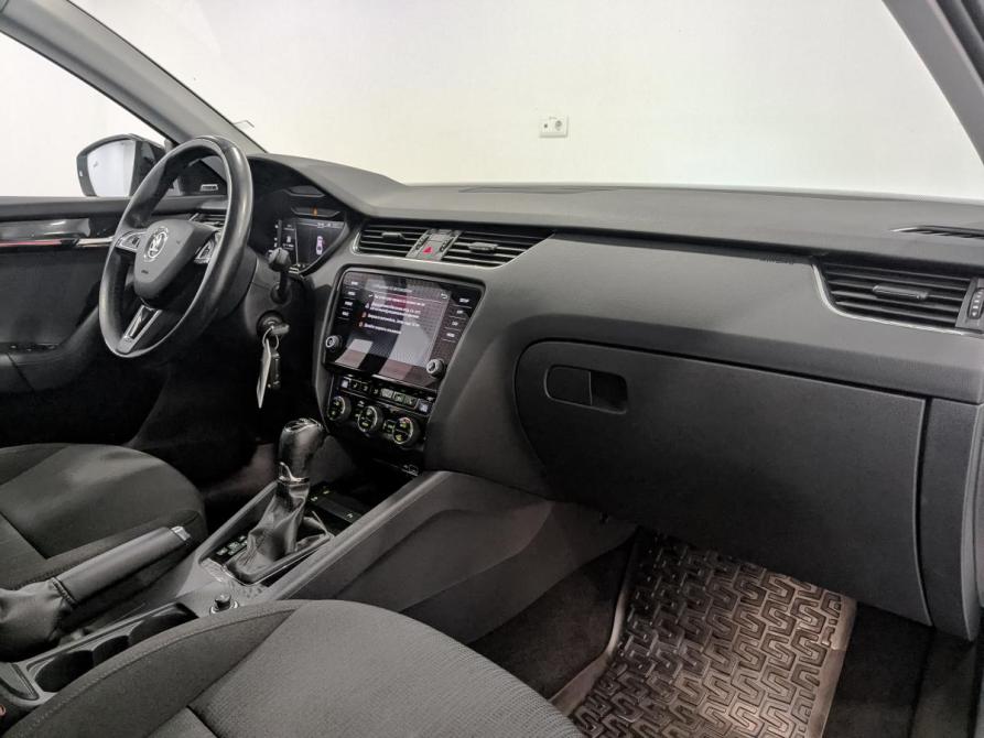 Skoda Octavia III (A7) Рестайлинг Москва  - изображение 12