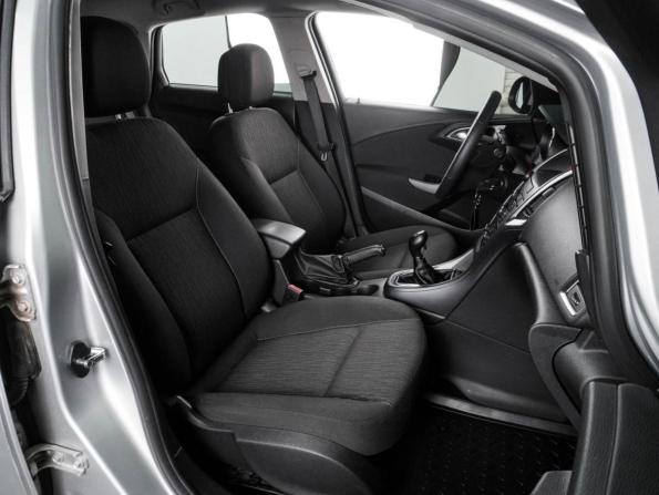 Opel Astra J Рестайлинг с пробегом 2013 года, цена 999 000 рублей, 96197 км, хэтчбек, Автокод Объявления