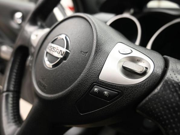 Nissan Juke I с пробегом 2012 года, цена 1 019 000 рублей, 194549 км, внедорожник, Автокод Объявления