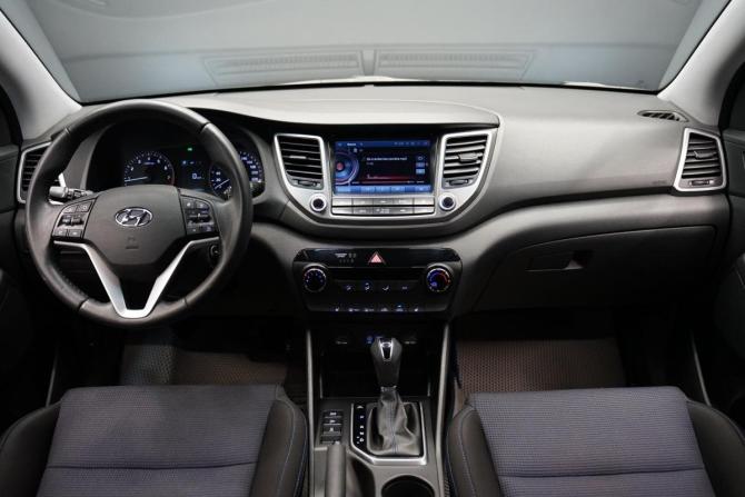 Hyundai Tucson III с пробегом 2016 года, цена 2 240 000 рублей, 110000 км, внедорожник, Автокод Объявления