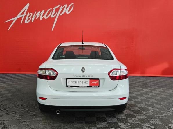 Renault Fluence I Рестайлинг с пробегом 2013 года, цена 725 000 рублей, 116000 км, седан, Автокод Объявления