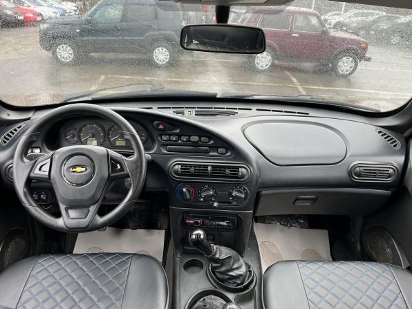 Chevrolet Niva I Рестайлинг с пробегом 2010 года, цена 399 000 рублей, 204000 км, внедорожник, Автокод Объявления
