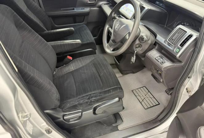 Honda Stepwgn IV с пробегом 2010 года, цена 1 190 000 рублей, 289380 км, минивэн, Автокод Объявления