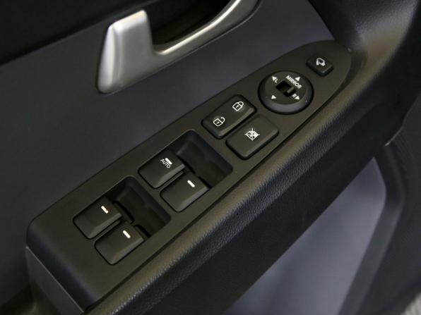 Kia Sportage III с пробегом 2012 года, цена 1 190 000 рублей, 130500 км, внедорожник, Автокод Объявления