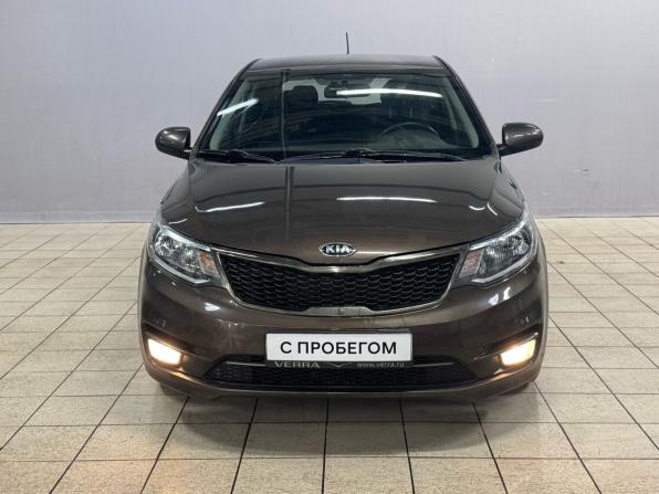 Kia Rio III Рестайлинг с пробегом 2017 года, цена 890 000 рублей, 210000 км, седан, Автокод Объявления