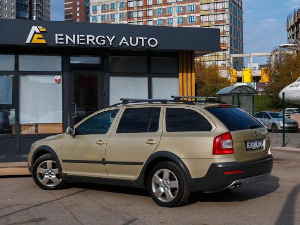 Skoda Octavia II (A5) Рестайлинг с пробегом 2011 года, цена 770 000 рублей, 320128 км, универсал, Автокод Объявления
