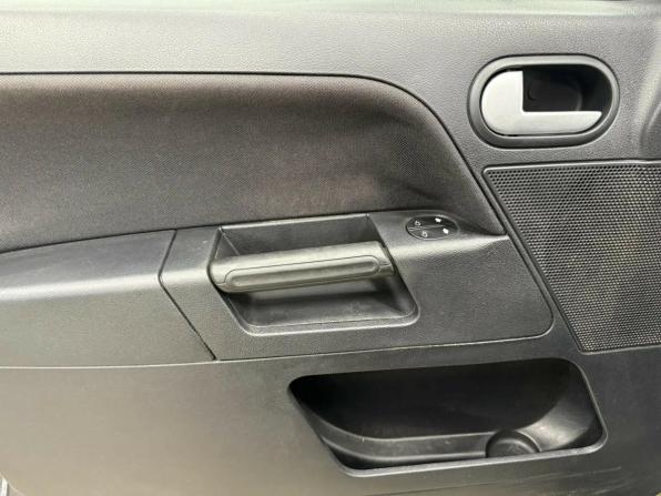 Ford Fusion I Рестайлинг с пробегом 2008 года, цена 410 220 рублей, 229968 км, хэтчбек, Автокод Объявления