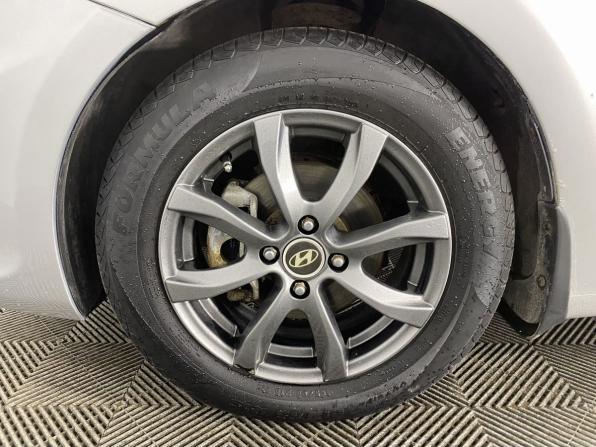Hyundai Solaris I с пробегом 2012 года, цена 830 000 рублей, 101665 км, хэтчбек, Автокод Объявления