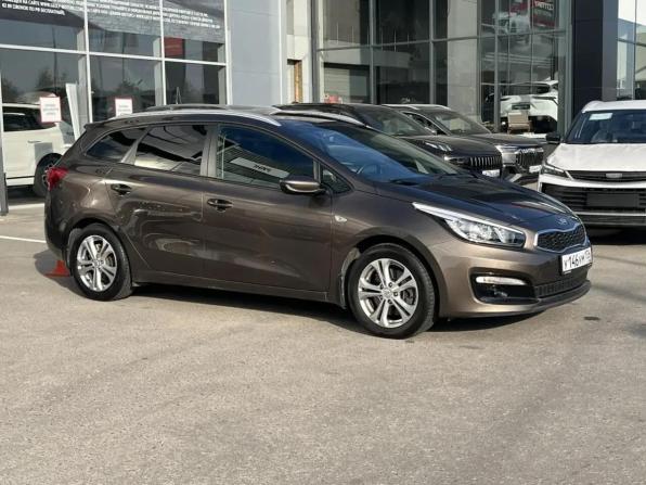 Kia Ceed II Рестайлинг с пробегом 2018 года, цена 1 540 000 рублей, 23503 км, универсал, Автокод Объявления