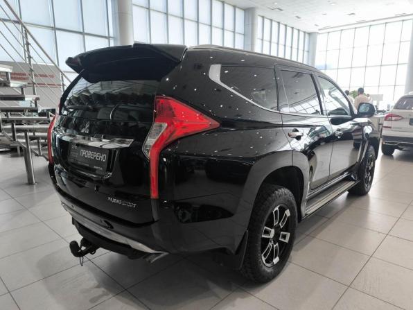 Mitsubishi Pajero Sport III с пробегом 2017 года, цена 2 350 000 рублей, 274810 км, внедорожник, Автокод Объявления
