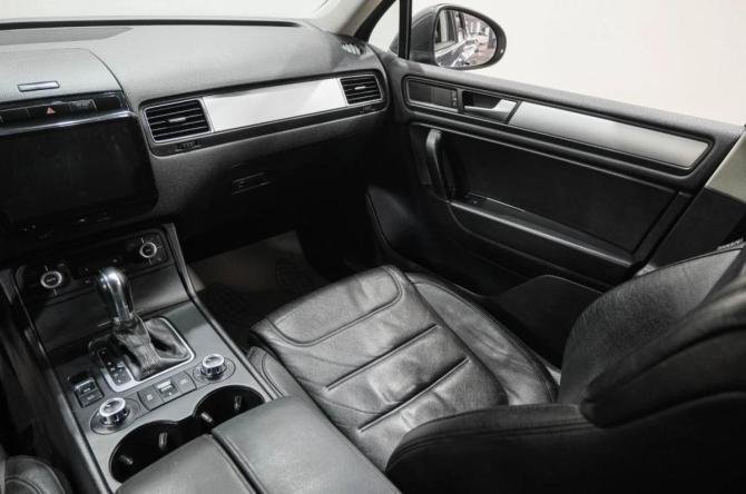 Volkswagen Touareg II с пробегом 2012 года, цена 2 379 000 рублей, 250000 км, внедорожник, Автокод Объявления