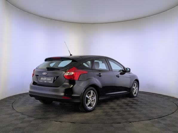Ford Focus III с пробегом 2011 года, цена 875 000 рублей, 93361 км, хэтчбек, Автокод Объявления