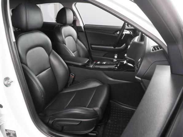 Kia Stinger I с пробегом 2019 года, цена 2 449 000 рублей, 180091 км, лифтбек, Автокод Объявления