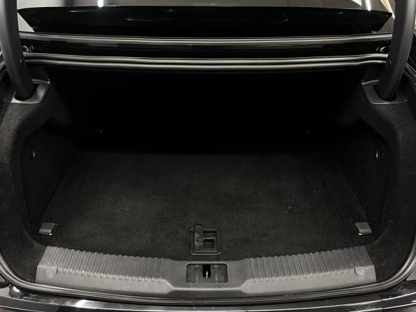 Hongqi H9 I с пробегом 2023 года, цена 3 650 000 рублей, 107101 км, седан, Автокод Объявления