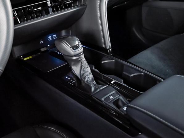 Toyota Camry IX (XV80) China Market с пробегом 2026 года, цена 4 315 000 рублей, 58 км, седан, Автокод Объявления