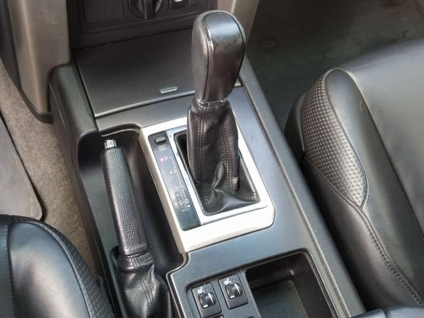 Toyota Land Cruiser Prado 150 Series с пробегом 2010 года, цена 2 923 000 рублей, 210000 км, внедорожник, Автокод Объявления