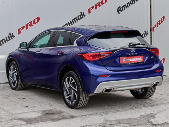 Infiniti Q30 с пробегом 2017 года, цена 2 345 000 рублей, 78763 км, хэтчбек, Автокод Объявления