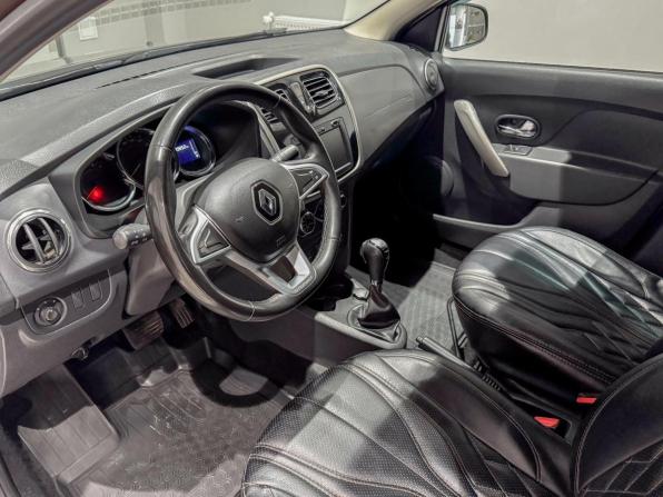 Renault Logan II Рестайлинг с пробегом 2020 года, цена 1 172 944 рубля, 89852 км, седан, Автокод Объявления