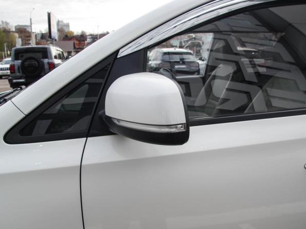 Kia Carnival III с пробегом 2017 года, цена 2 380 000 рублей, 118000 км, минивэн, Автокод Объявления