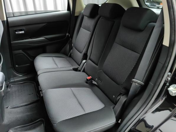 Mitsubishi Outlander III Рестайлинг 3 с пробегом 2018 года, цена 1 877 000 рублей, 108758 км, внедорожник, Автокод Объявления