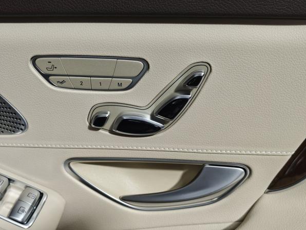 Mercedes-Benz Maybach S-Класс I (X222) с пробегом 2015 года, цена 4 395 950 рублей, 43031 км, седан, Автокод Объявления