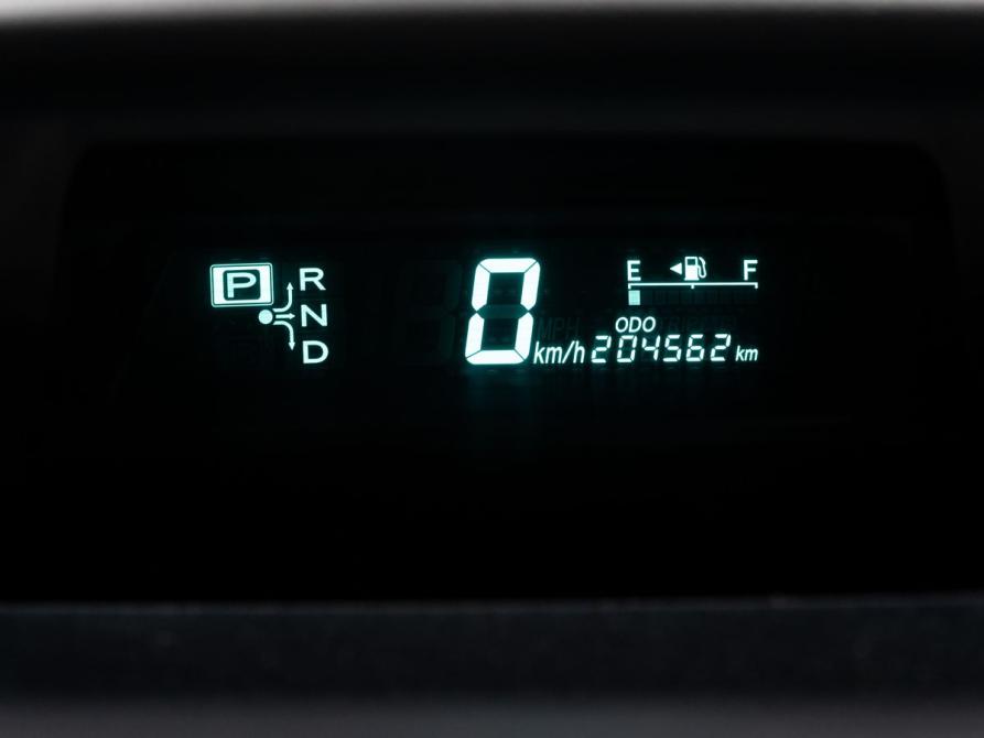 Toyota Prius II Рестайлинг (XW20) Чита  - изображение 11
