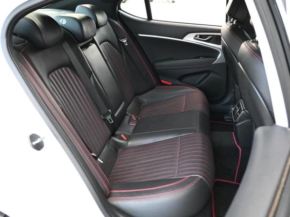 Genesis G70 I с пробегом 2021 года, цена 3 399 000 рублей, 27931 км, седан, Автокод Объявления