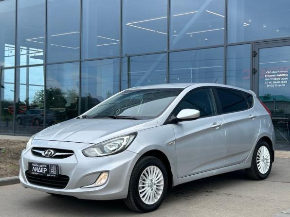 Hyundai Solaris I с пробегом 2011 года, цена 590 000 рублей, 189213 км, хэтчбек, Автокод Объявления