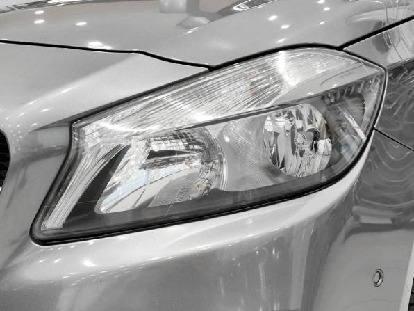 Mercedes-Benz A-Класс III (W176) Рестайлинг с пробегом 2016 года, цена 1 640 000 рублей, 106227 км, хэтчбек, Автокод Объявления