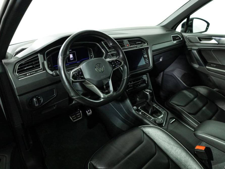Volkswagen Tiguan II Рестайлинг Санкт-Петербург  - изображение 11