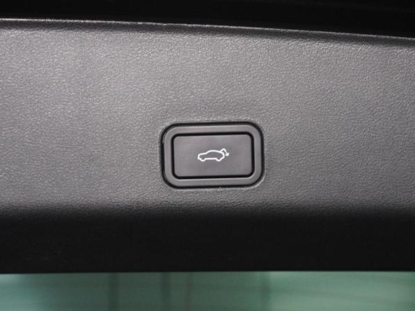 Geely Monjaro I с пробегом 2023 года, цена 3 399 000 рублей, 20438 км, внедорожник, Автокод Объявления