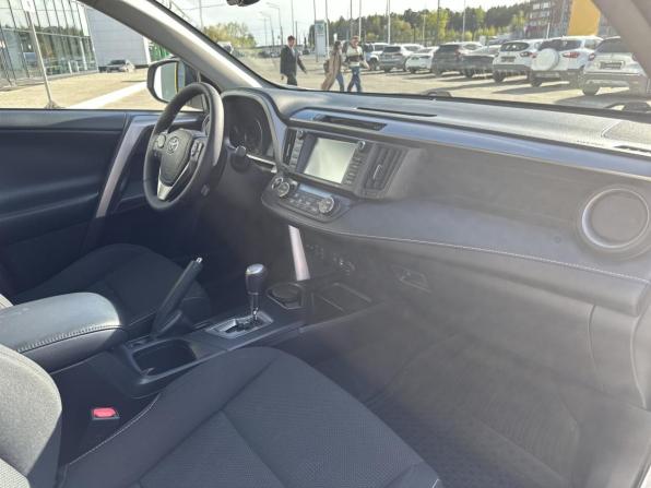 Toyota RAV4 IV (XA40) Рестайлинг с пробегом 2019 года, цена 2 587 000 рублей, 106528 км, внедорожник, Автокод Объявления
