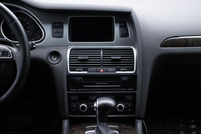 Audi Q7 I (4L) Рестайлинг с пробегом 2013 года, цена 2 227 500 рублей, 203280 км, внедорожник, Автокод Объявления