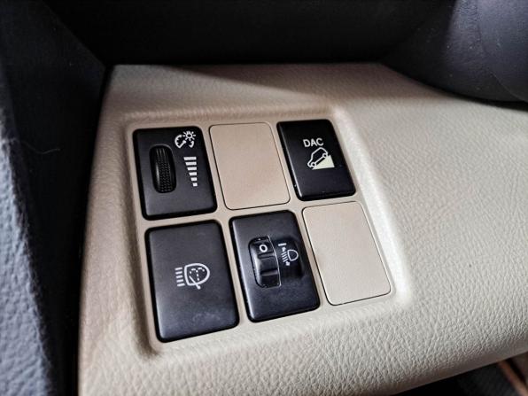 Toyota RAV4 III (XA30) Рестайлинг с пробегом 2011 года, цена 1 090 000 рублей, 301996 км, внедорожник, Автокод Объявления