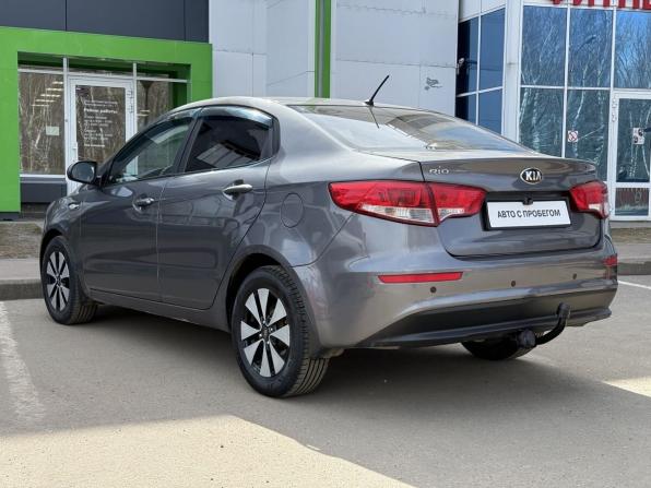 Kia Rio III Рестайлинг с пробегом 2016 года, цена 810 000 рублей, 208826 км, седан, Автокод Объявления