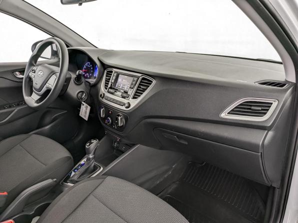 Hyundai Solaris II Рестайлинг с пробегом 2022 года, цена 1 565 000 рублей, 104513 км, седан, Автокод Объявления