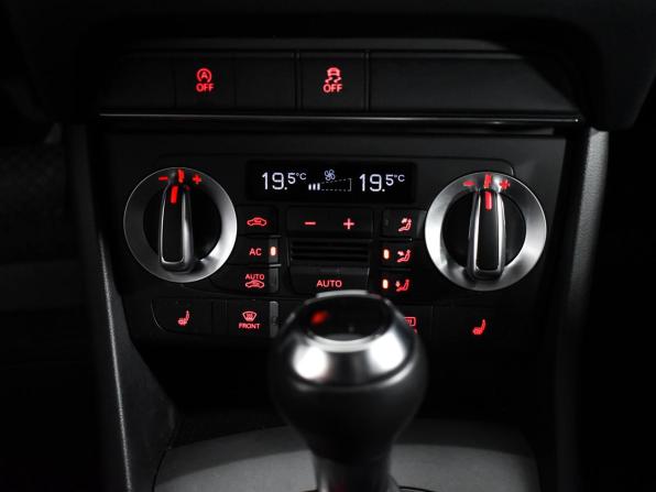 Audi Q3 I (8U) с пробегом 2013 года, цена 1 460 000 рублей, 124548 км, внедорожник, Автокод Объявления