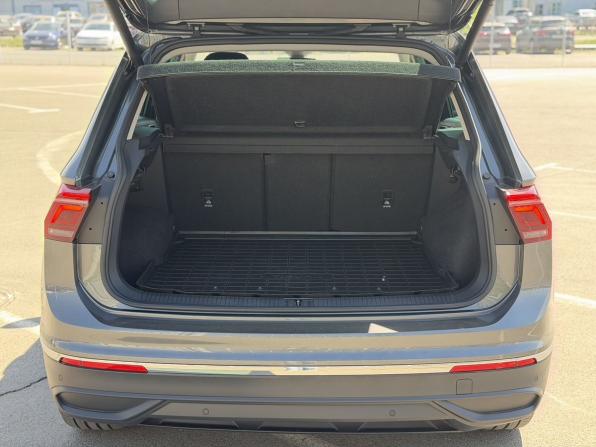 Volkswagen Tiguan II Рестайлинг с пробегом 2021 года, цена 3 700 000 рублей, 37114 км, внедорожник, Автокод Объявления