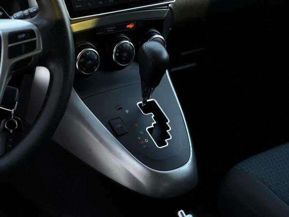 Toyota Verso I Рестайлинг с пробегом 2013 года, цена 1 149 000 рублей, 114465 км, компактвэн, Автокод Объявления