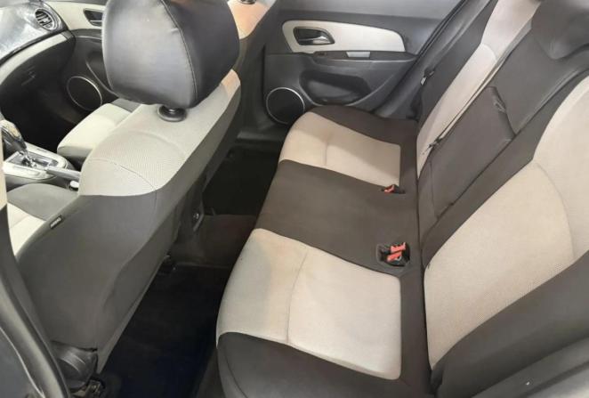 Chevrolet Cruze I Рестайлинг с пробегом 2014 года, цена 650 000 рублей, 273670 км, седан, Автокод Объявления