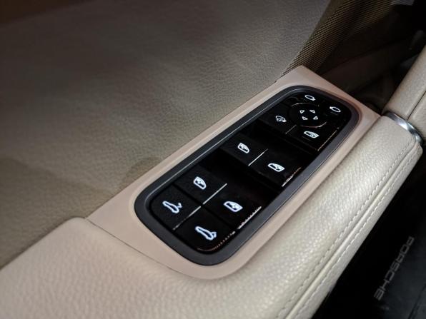 Porsche Cayenne III с пробегом 2018 года, цена 6 370 000 рублей, 72521 км, внедорожник, Автокод Объявления