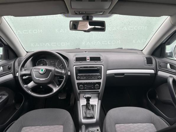 Skoda Octavia II (A5) Рестайлинг с пробегом 2011 года, цена 849 000 рублей, 211491 км, лифтбек, Автокод Объявления